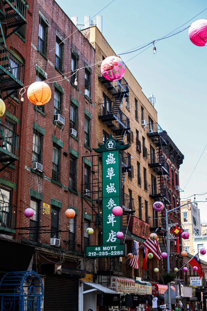 CHINATOWN