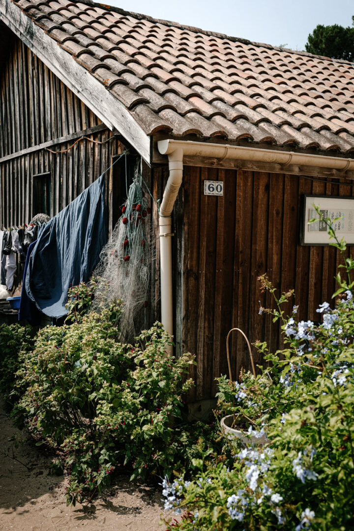 cabane du village de l'herbe